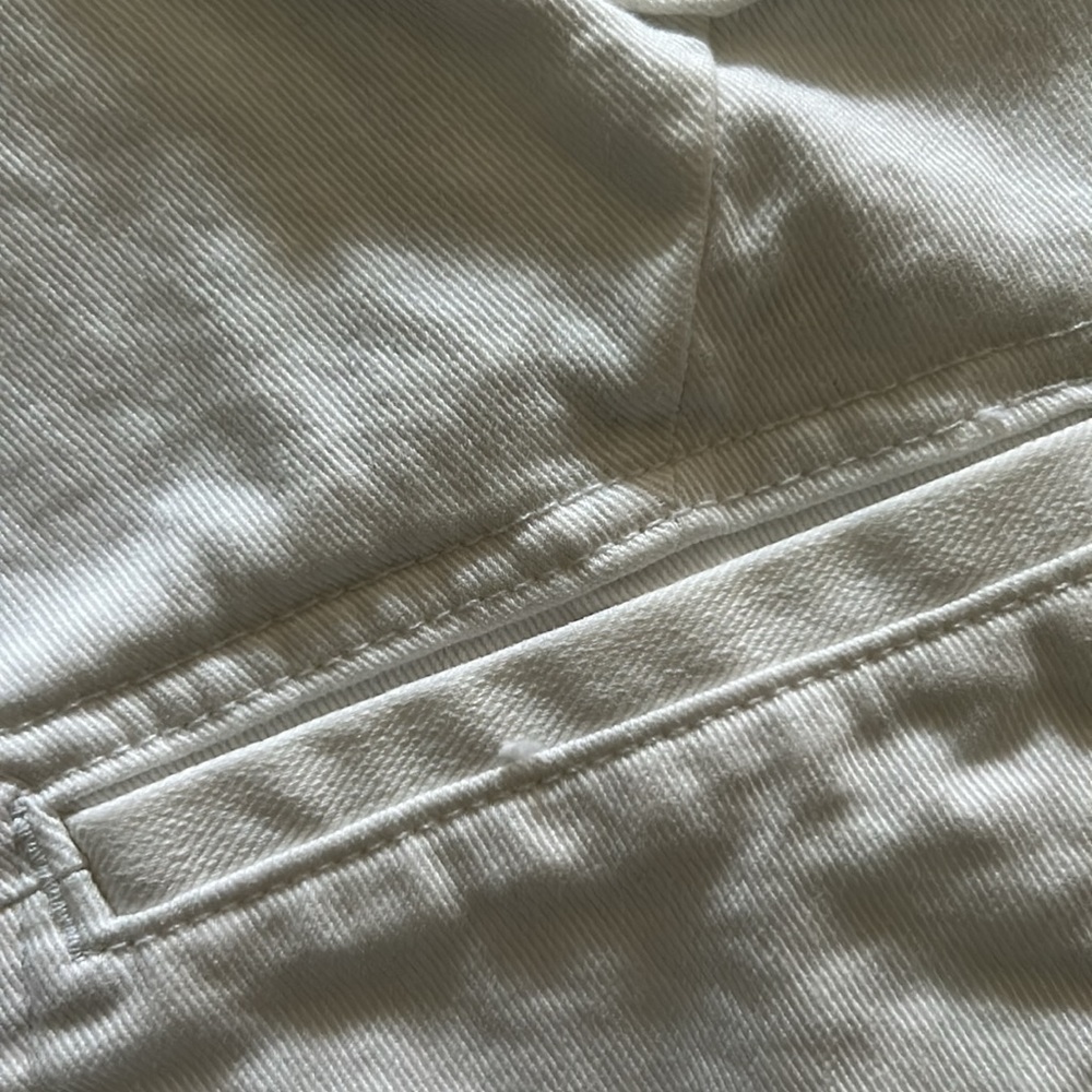 GAP Women's White Jean Jacket Size M - Picture 5 of 9